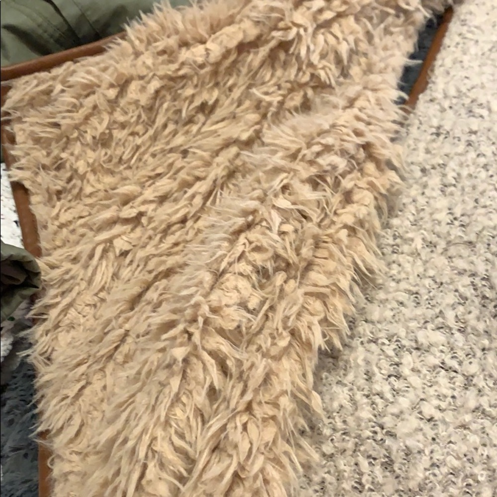 vest - Picture 3 of 4